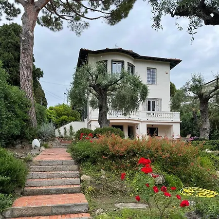 Elegante Vista Mare *