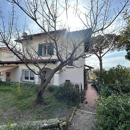 Villa Elegante Vista Mare Bordighera